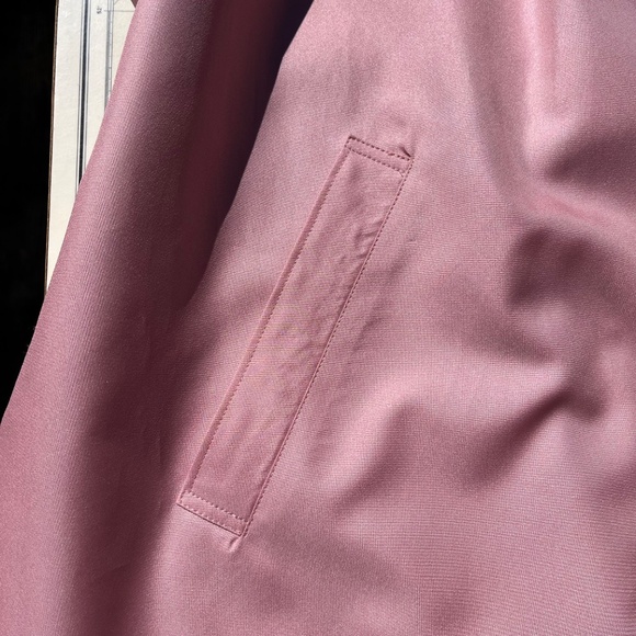 Vintage Pink Belted Eaton’s Jacket with Scarf - Picture 4 of 10